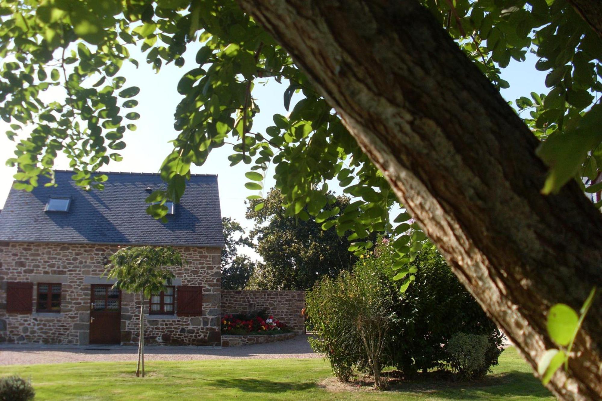 Chambres D'Hotes Les Sageais Baguer-Morvan Exterior foto